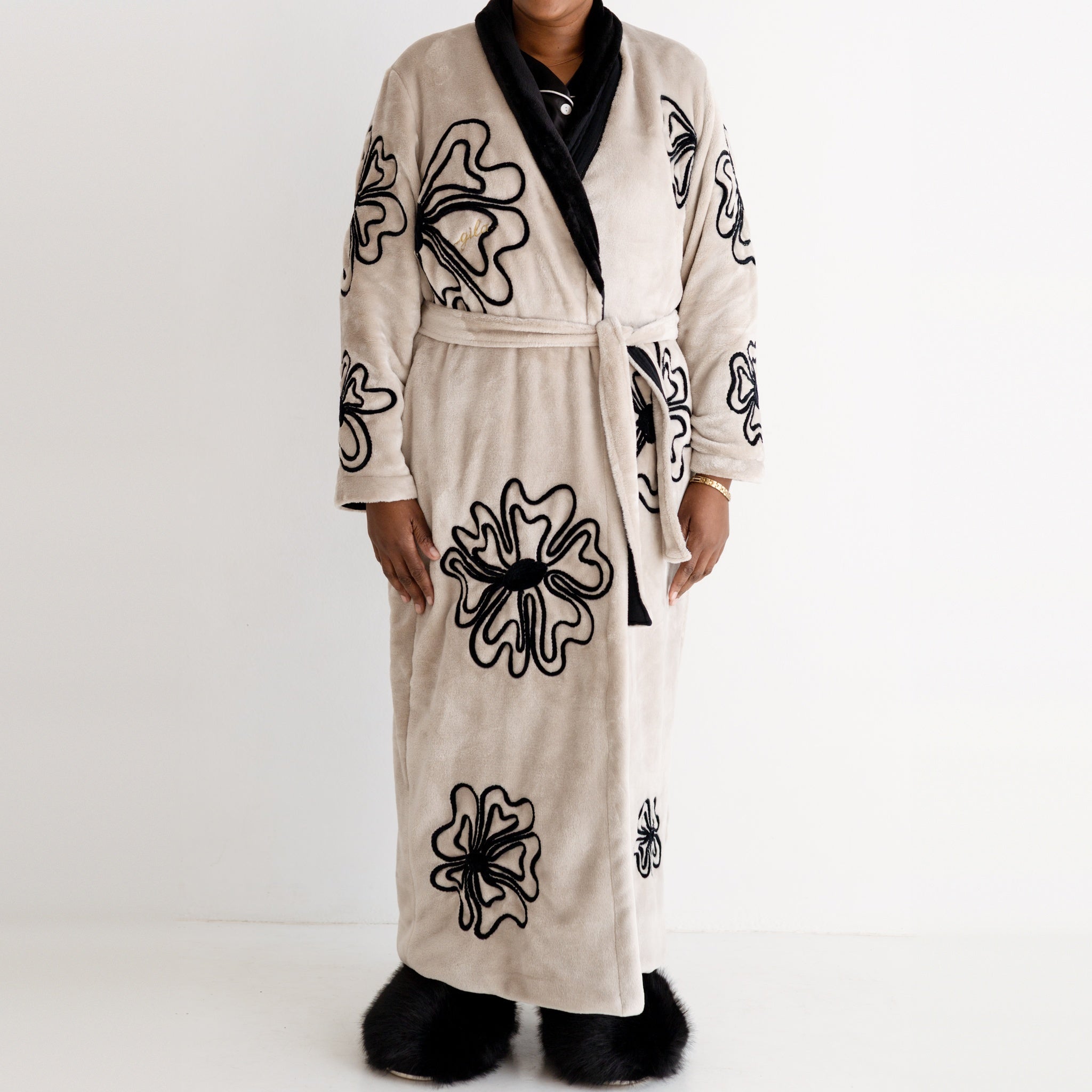 SELAH Luxury Robe